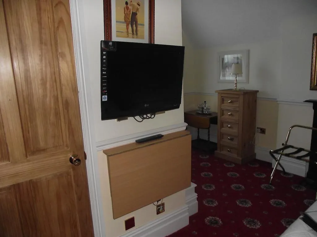 Number62 Hotel Cardiff Guest house
